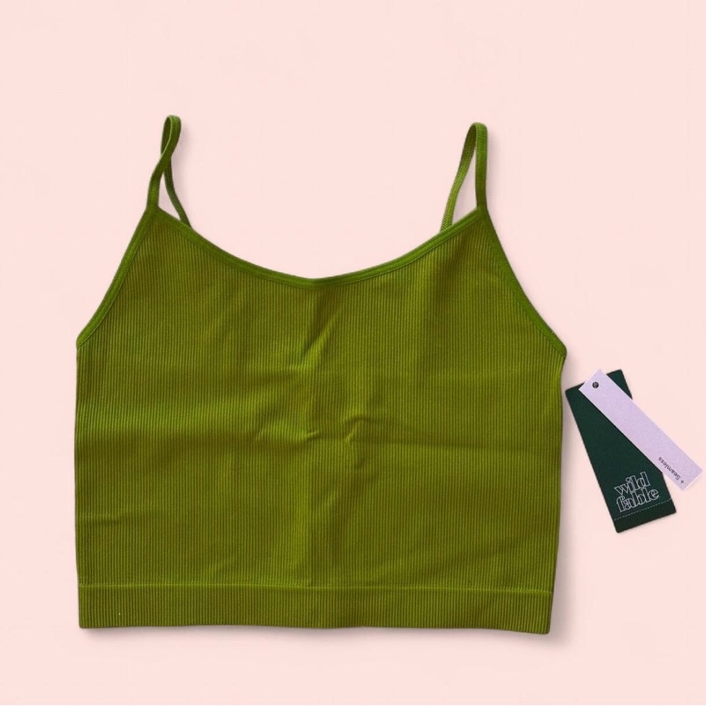 NWT Wild Fable Green Seamless Ribbed Tank Top